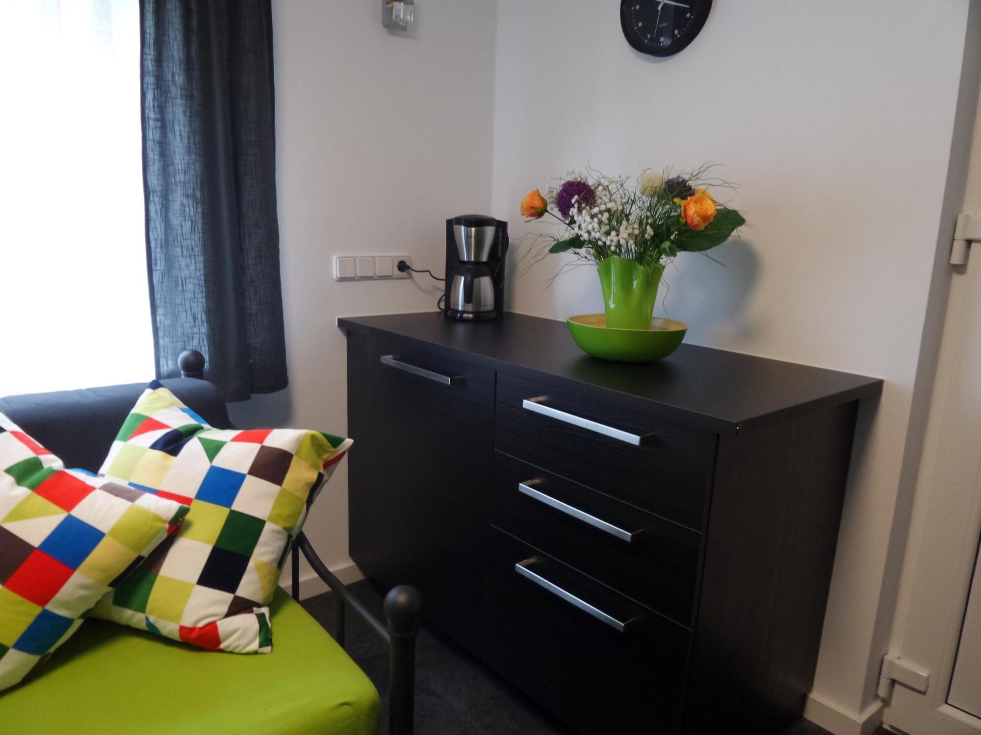 Apartment Rhein Main Хоххайм ам Майн Екстериор снимка